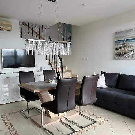 Apartment Maj Premium