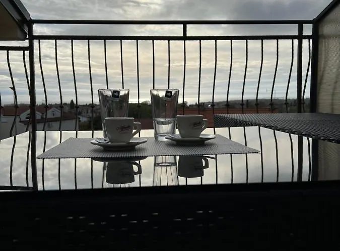 Maj Premium 4 Sterne - Neu Renoviert Appartamento