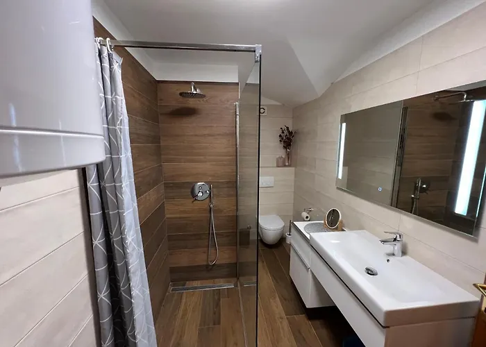 Maj Premium 4 Sterne - Neu Renoviert Lejlighed